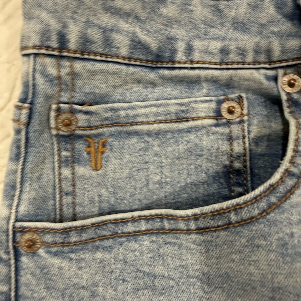 Frye / Women’s Light Blue Jeans / Size 16/34. - Picture 8 of 11